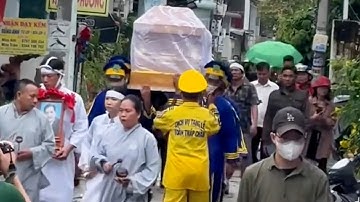 Nghẹn ngào giây phút tiễn đưa nghệ sĩ Thương Tín về đất mẹ