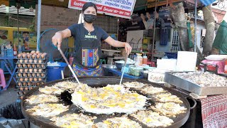 Can Make 25 Servings at Once! GIANT Pan Mussel Omelette and Pad Thai | Thailand street food
