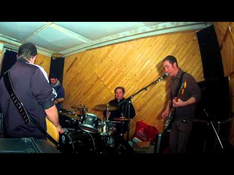LYA "Je n'veux pas rester sage" (Dolly Cover) #1