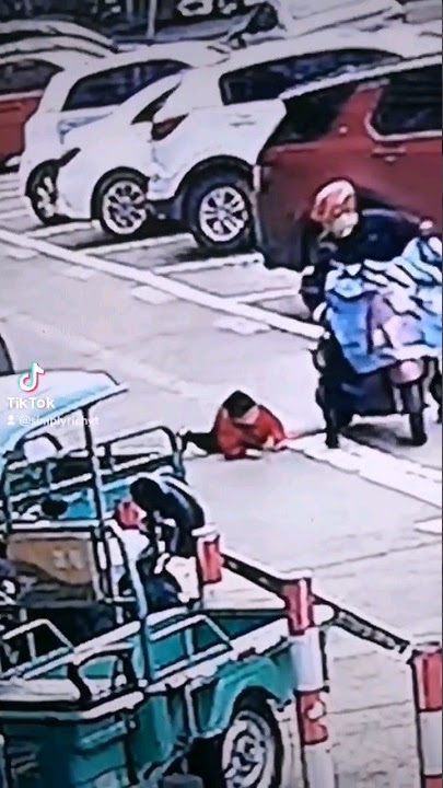 Kid Gets Hit By Motorbike #shorts #china #funny #funnyvideo