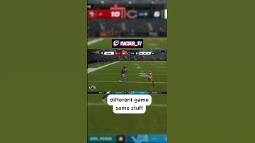 justin fields and the read option!!!! #Shorts #nfl #madden23