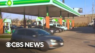 Millions of Americans hit the road ahead of Thanksgiving