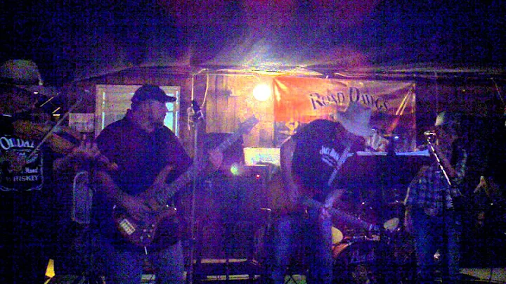 Lindsay Lucero Singing with the Road Dawgs @ Ethal's