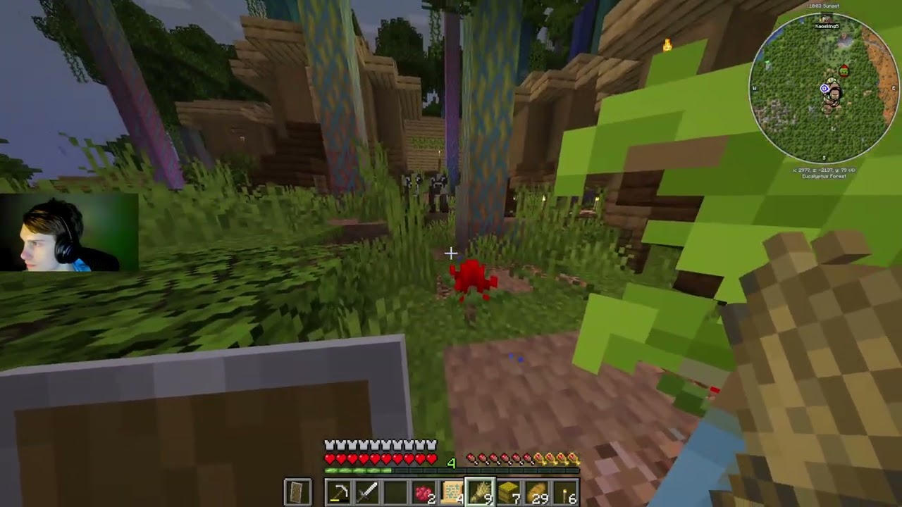 Kaos Builds the base I help kinda | ATM10 | EP4