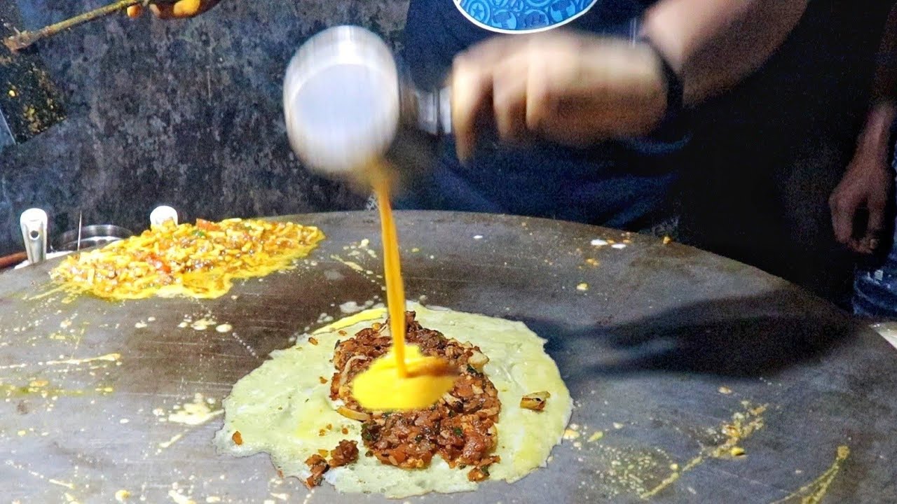 Traffic Jam Omelette | Gravy Stuffed Omelette Dish | Egg Street Food | Indian Street Food | Street Food Fantasy