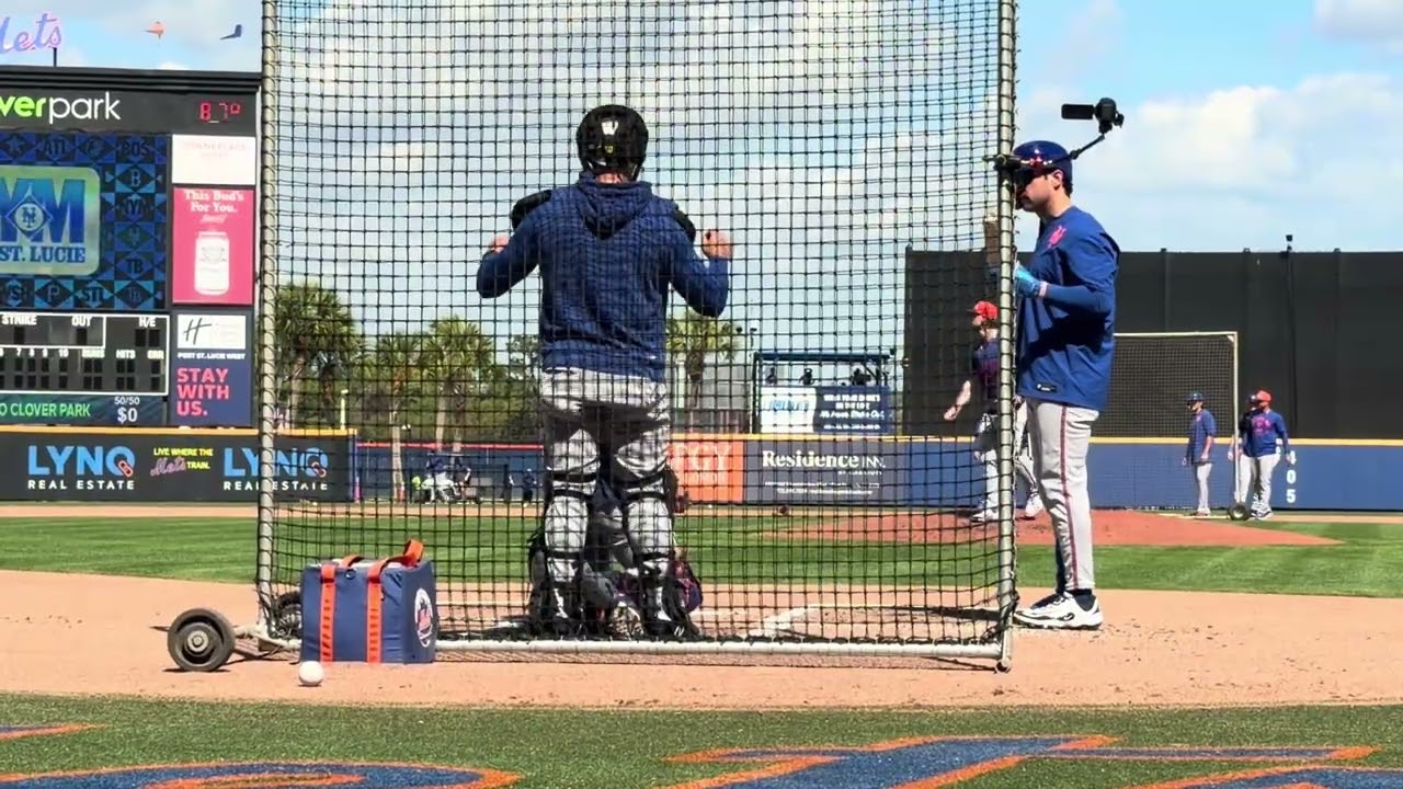 Nolan McLean vs. Mike Tauchman in live BP at Mets camp