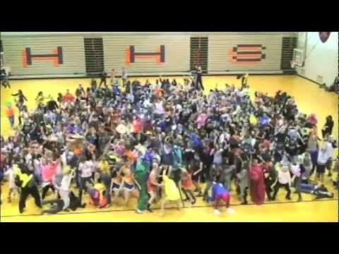 BIGGEST High School Harlem Shake (HHS) - YouTube