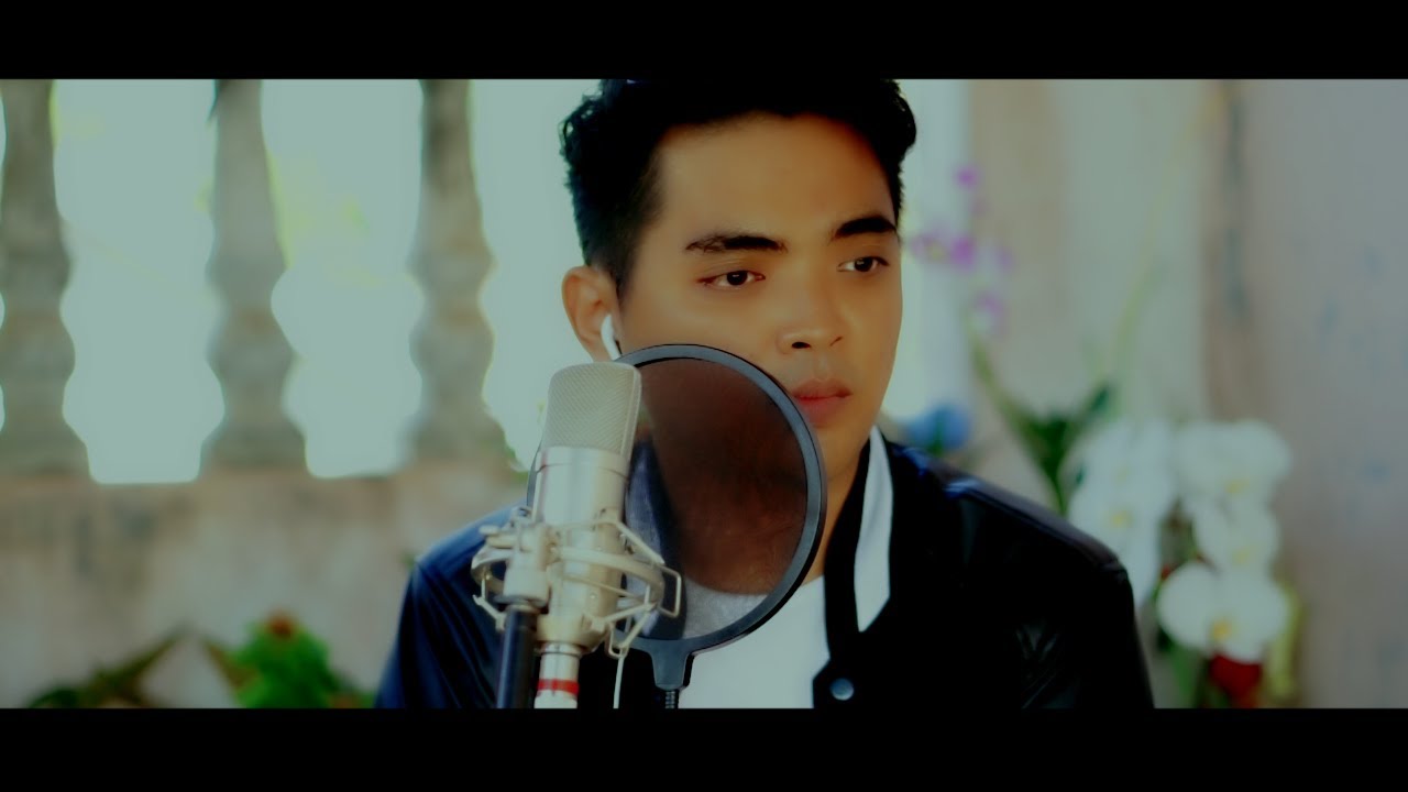 bidadari tak bersayap cover by vinisokicover (maaf salah lirik)