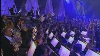 scorpions \& berlin philarmonic orchestra - wind of change