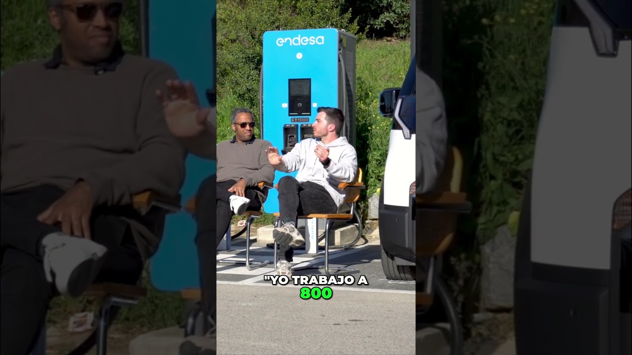 ¡Tu Coche Eléctrico Habla Con El Cargador! #shorts ¡Tu Coche Eléctrico Habla Con El Cargador! #shorts