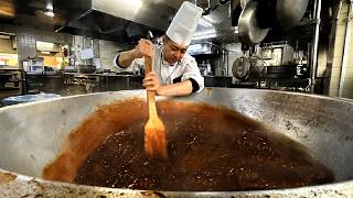 Masterchef in Japanese University Cafeteria? Cooking for 3000 students