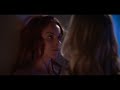 The Sex Lives Of College Girls Kiss Scene Leighton And Jillian Renee Rapp And Lex King 1x01