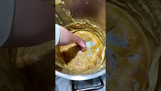 Satisfying CRUNCH! Watch This Golden Crust Peel Perfectly 🍳