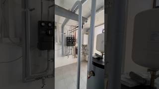 Lg Pompa Di Calore, Impianto Già Esistente, Radiante A Terra E Termosifoni.elettrico Provvisorio