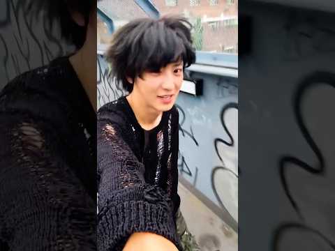 uʍop ǝpᴉsdn sᴉ ƃuᴉɥʇʎɹǝʌǝ #<strong>CHANYEOL</strong> #찬열 #<strong>EXO</strong> #엑소 #weareoneEXO #UpsideDown #CHANYEOL_UpsideDown