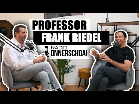 Bülent Ceylan & Professor Frank Riedel: C-....alles nur Fake? Meine Nasen OP?! Radio Onnerschda
