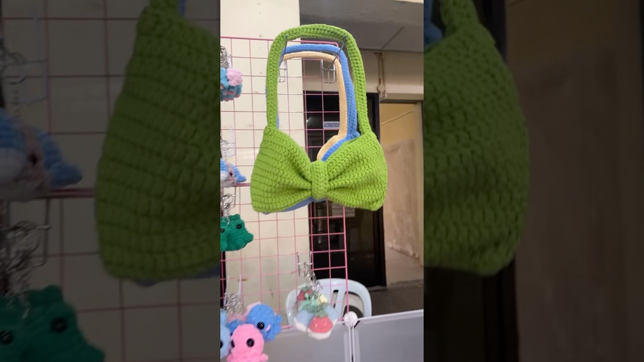 Crochet Booth Ideas - keychains, hats, bags