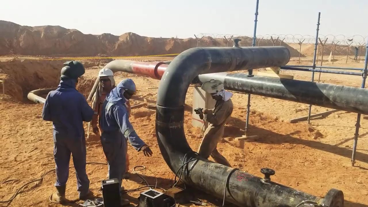 Oil and Gas Pipelines and Piping SystemsDesign, Construction