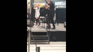 Tessanne Chin at Mall Of America