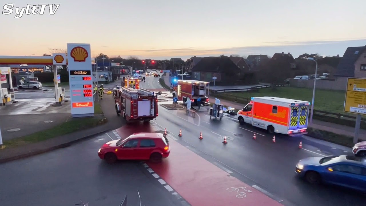Brennender PKW auf Sylter Tankstelle in Westerland