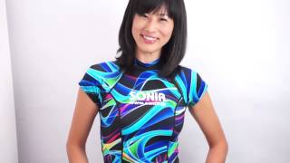 ソニア　ラッシュガード　マーブル