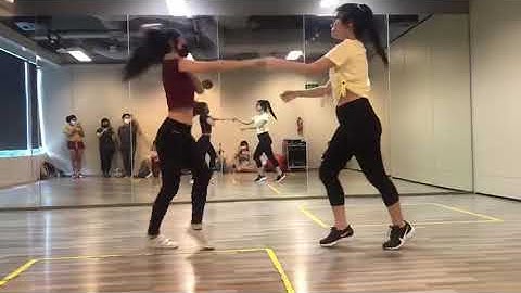 Cheryl & Karen - Introducing Head Movements into Zouk - Demo