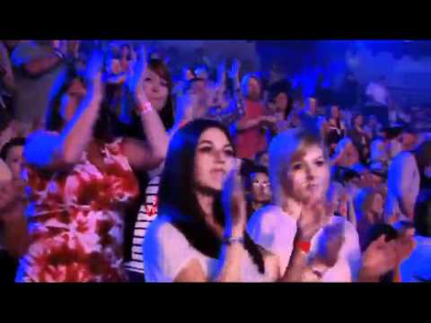 Backstage with Janet Devlin - The X Factor