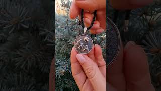 серебряный кулон с волками серебряный кулон с волками