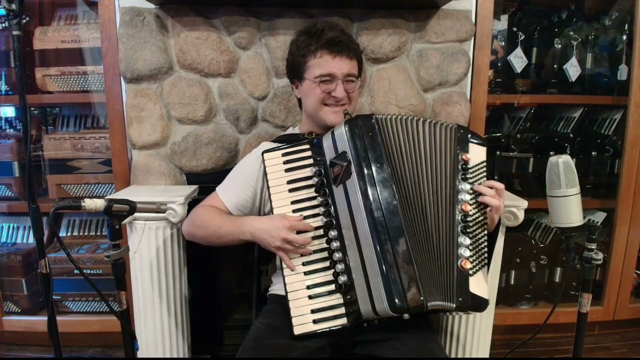 7993 - Black Frontalini 232/10 Piano Accordion LMMH 41 120