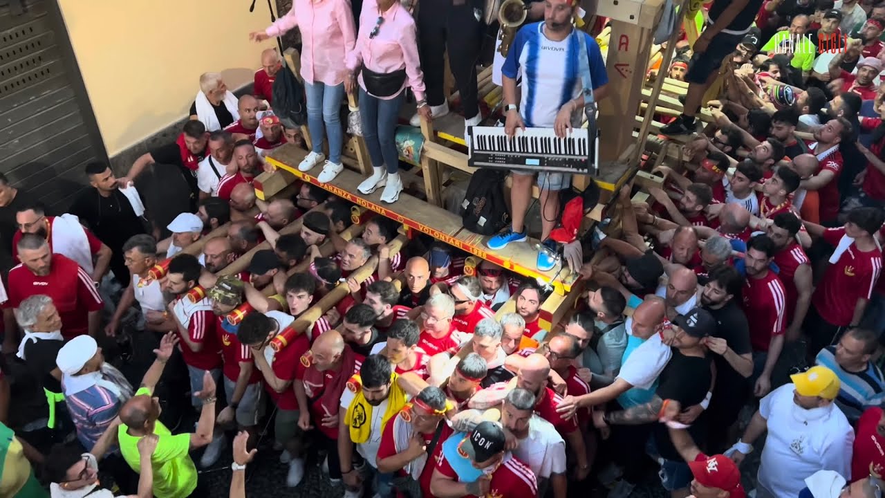 NOLA 2023 - VOLONTARI IN VIA SAN PAOLINO