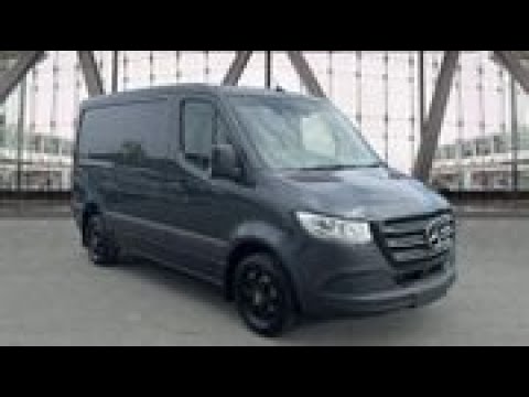 Mercedes-Benz Sprinter 2.0 215 CDI Pure G-Tronic FWD L1 H1 Euro 6 (s/s) 5dr