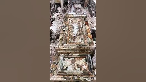 Mẫu Cột Đá Hoa Cương Atlas Brazil