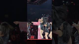 Download Lagu Jeongyeon – “Fix a Drink” 🍸 (Solo Moment) | TWICE LIVE Oakland 2026 MP3