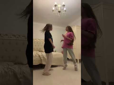 საუკეთესო მეგობრები სკოლაში Shorts ლედიდიანა