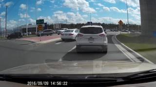 Impala cuts off Accord - Smythe St Roundabout