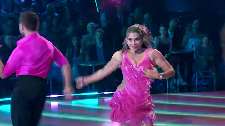 Danielle Fishel’s One-Hit Wonders Night Cha Cha | Dancing with the Stars