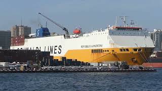 Grimaldi Lines Ferry Tracker , Přístav Dakar, Senegal