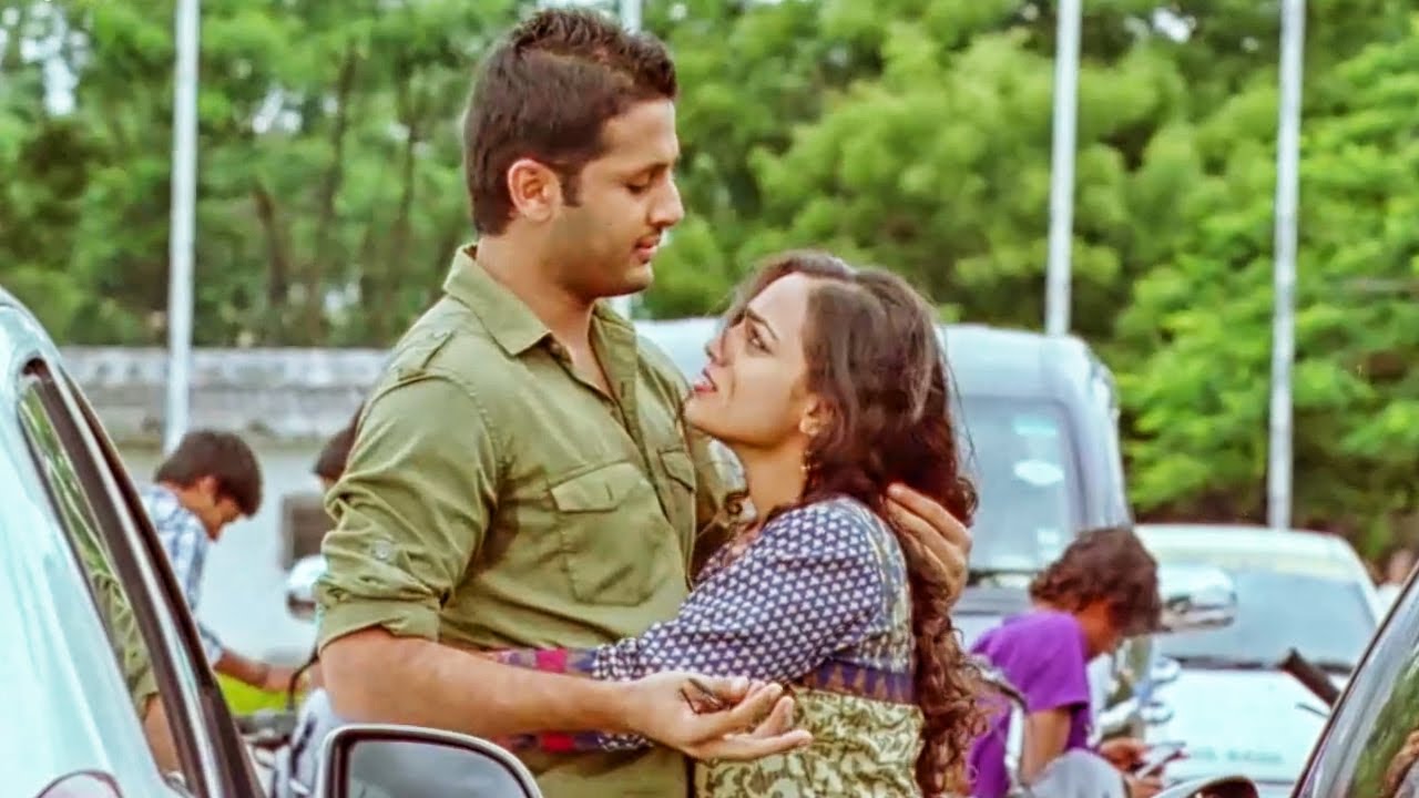 नित्या मेनन के एक झप्पी के लिए नितिन ने इतना ड्रामा किया