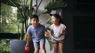 Chuckle & Roar 10-Pin Bowling Set