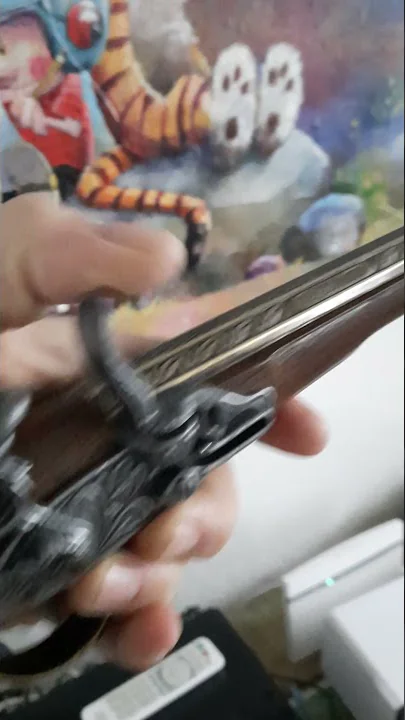 Shooting a flintlock replica with an Armstrong mix