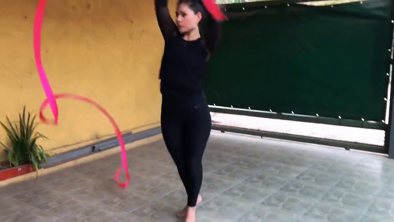 Esquema gimnasia rítmica cinta