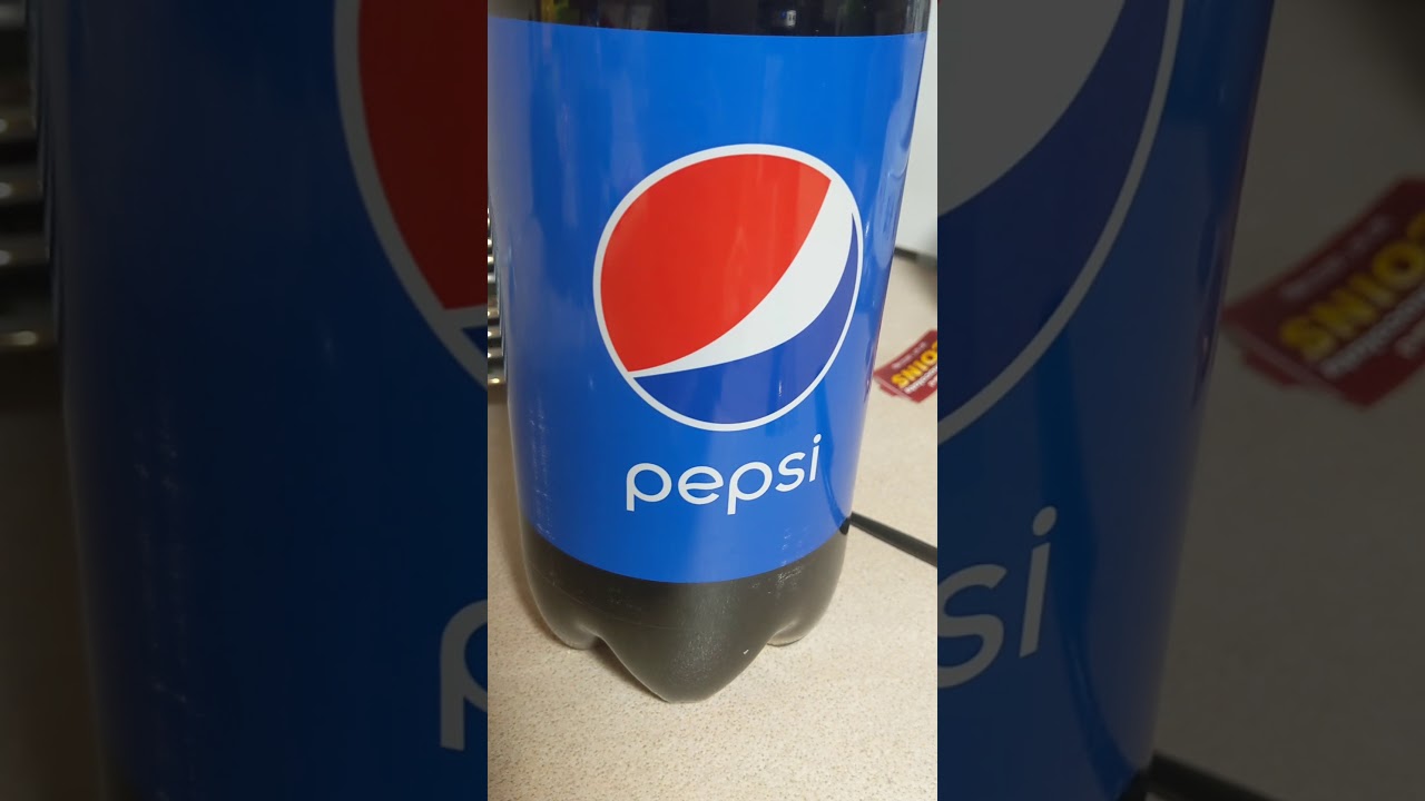 Download The Proper Way To Pour Pepsi Into A Glass