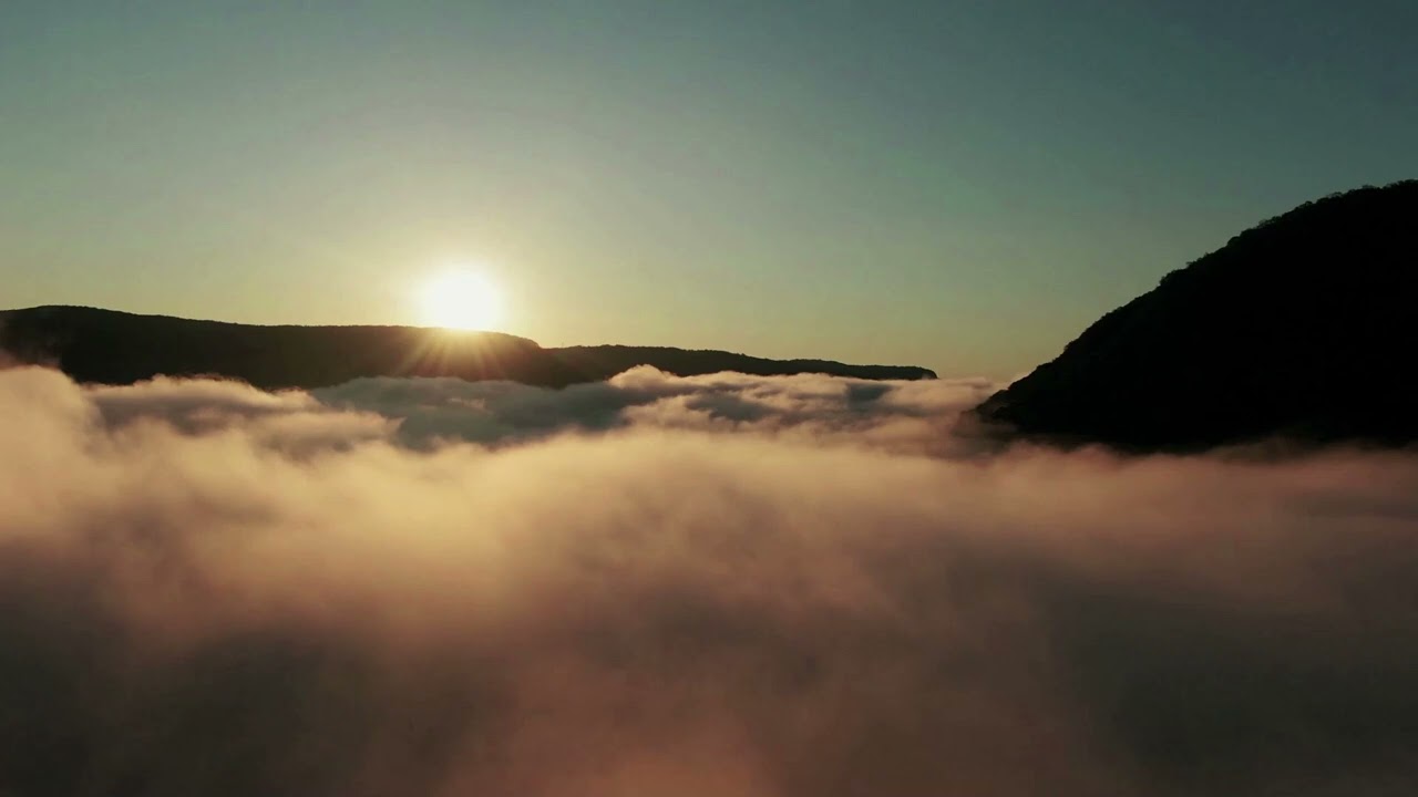 Gakuen - Dreaming (slowed and reverb)