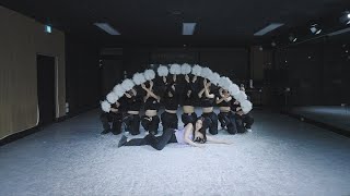 권은비(KWON EUN BI) 'Underwater' Dance Practice Resimi