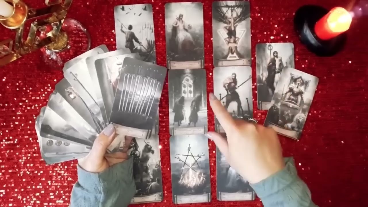 О КОМ ОН ТАЙНО МЕЧТАЕТ