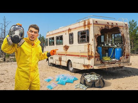 Abbiamo trovato un camper laboratorio tipo Breaking Bad abbandonato nel bosco: com'è finito lì?