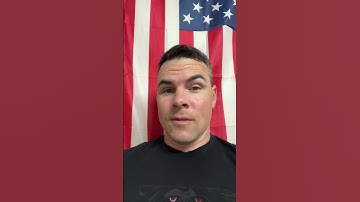 They teach you how to yell in Marine Corps Recruit training. Via: jonas_the_mad_hatter on IG #marine