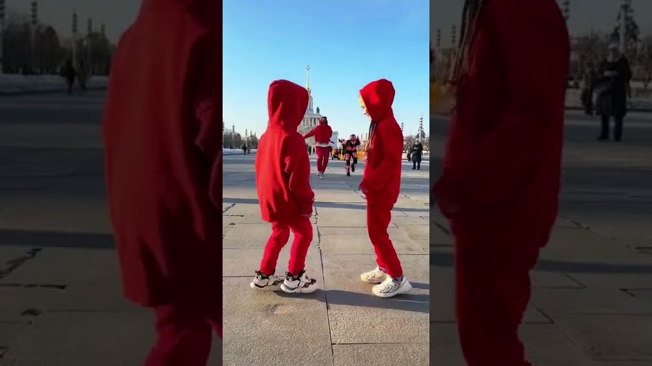 Почему они смеялись над нами ?