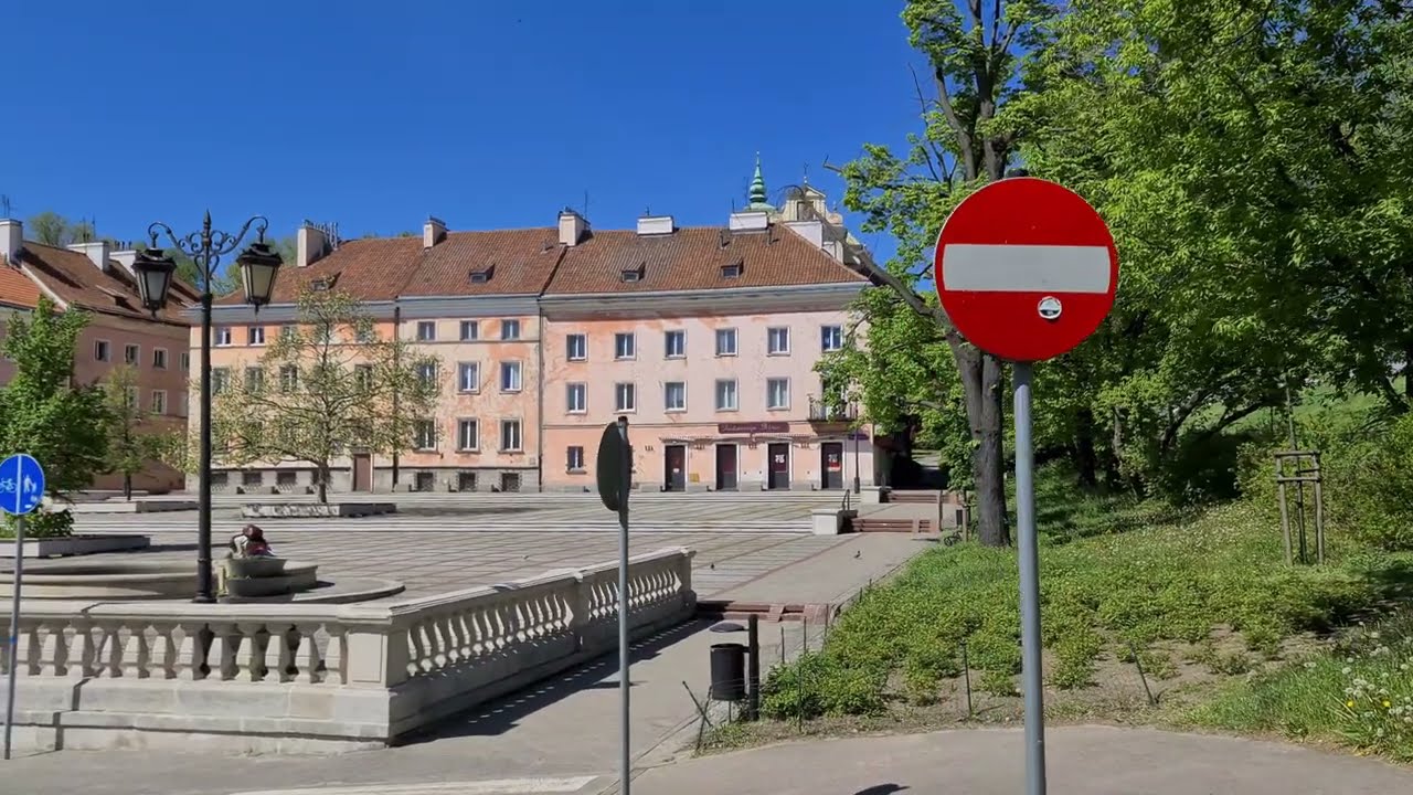 🇵🇱 Warszawa 2021, Polska. Rynek Mariensztacki w Warszawie, Mariensztat. [4K Ultra HD]