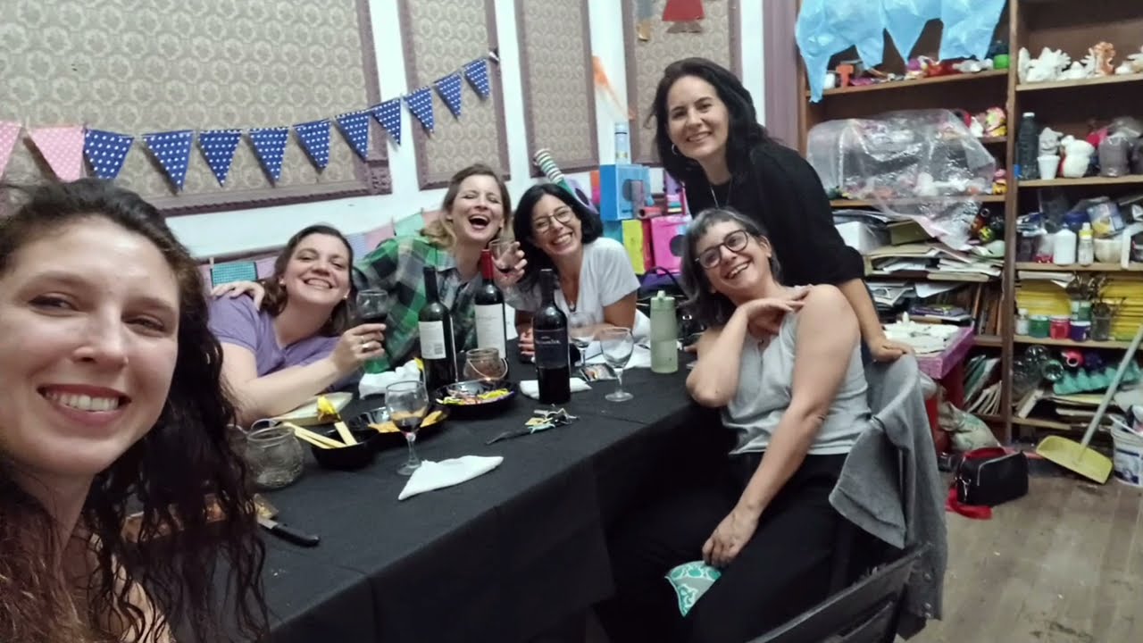Book Club & Wine - El Taller -Espacio Cultural en Inglés